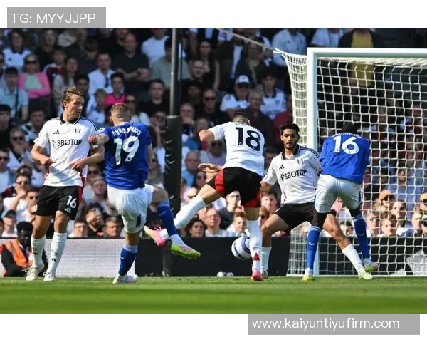 罗马冬窗或以多夫比克换取埃弗顿前锋贝托的交易可能性分析