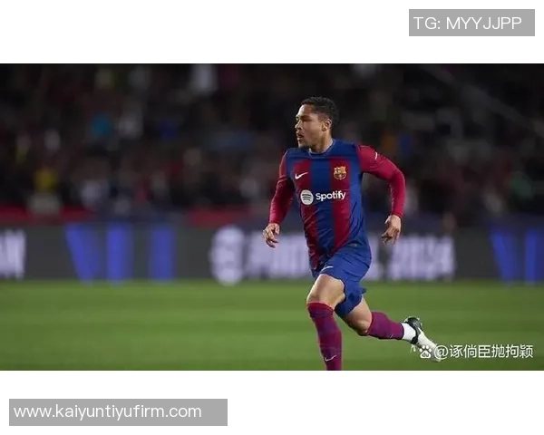 巴萨高层称阿尔瓦雷斯为顶级前锋并表示球队有意签约