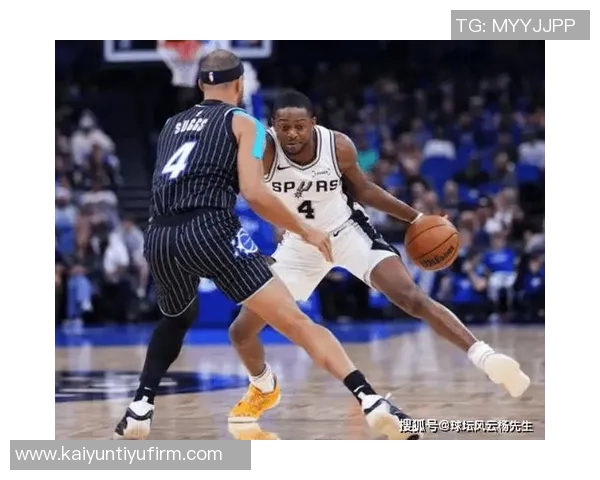 福克斯盛赞文班防守独特之处提升队友信心与进攻侵略性